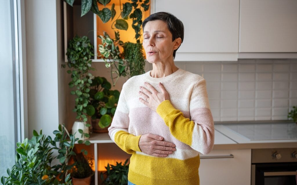 Exercise After Lung Cancer Surgery: A Complete Recovery Guide 2 surgery recovery breathing exercise