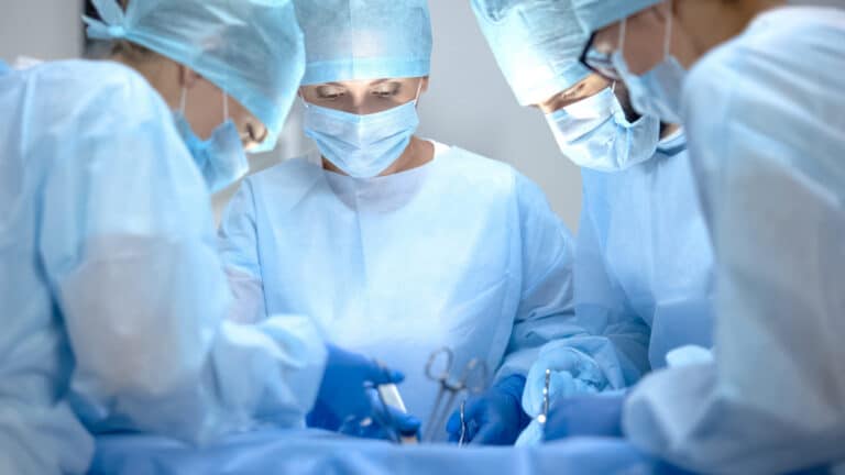 Questions to Ask Before Scheduling Thoracic Surgery