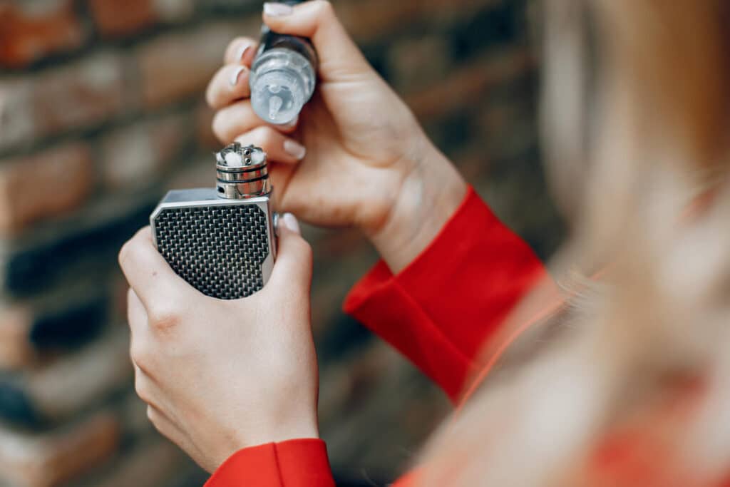 Can Either Smoking or Vaping Lead to a Collapsed Lung? 3 Can Vaping Really Cause a Collapsed Lung?