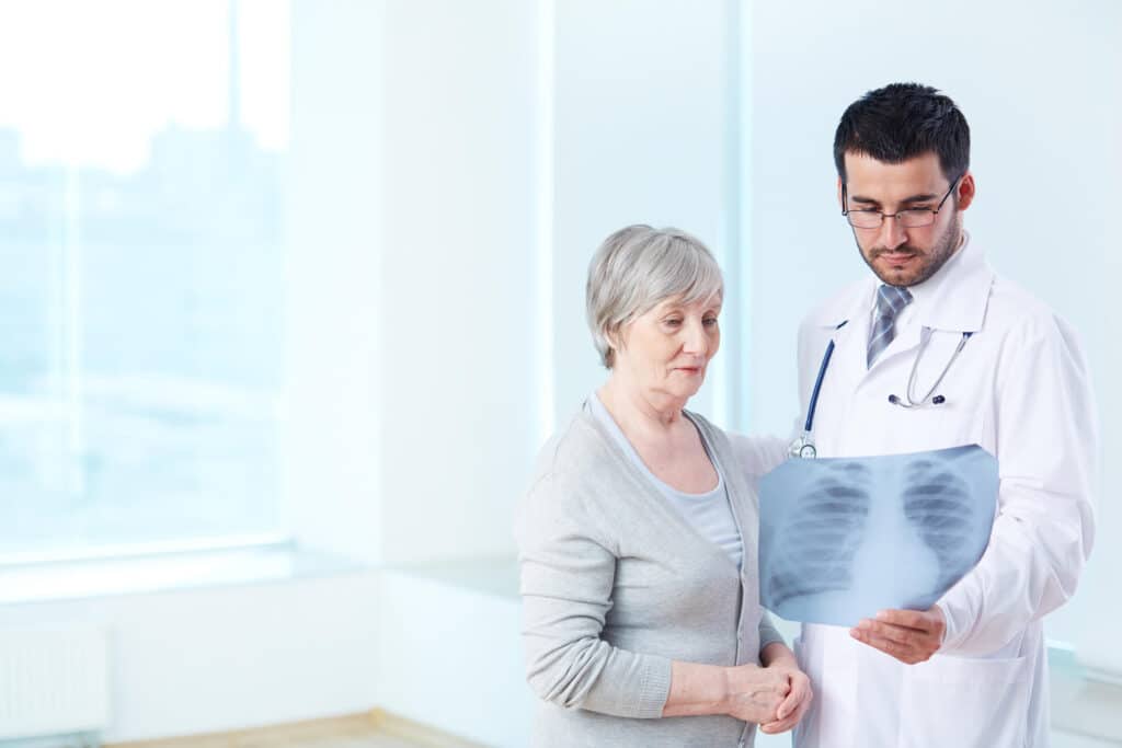 Lung Cancer Stages: From First Diagnosis to Post‑Surgery Staging 1 Lung Cancer Stages: From First Diagnosis to Post‑Surgery Staging