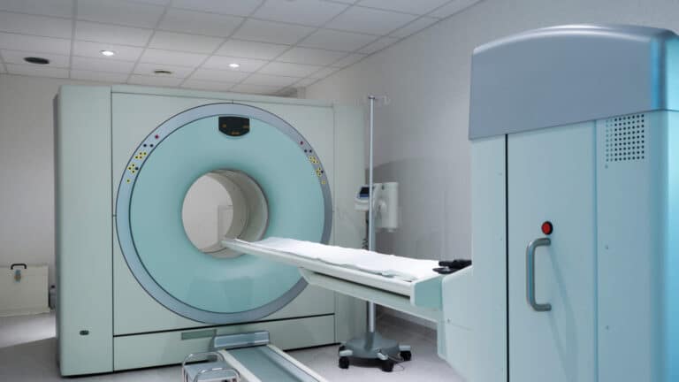 PET-CT Scans for Staging Lung Cancer: What Patients Need to Know